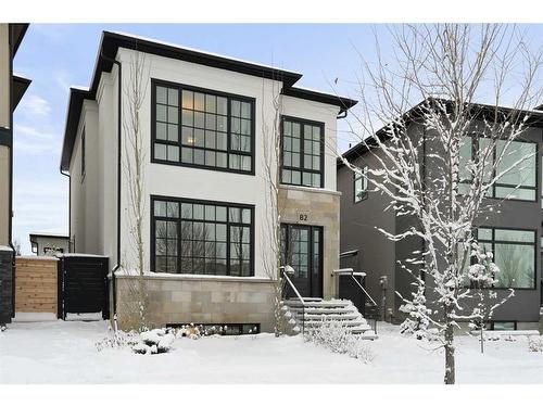 82 Valour Circle Sw, Calgary, AB - Outdoor