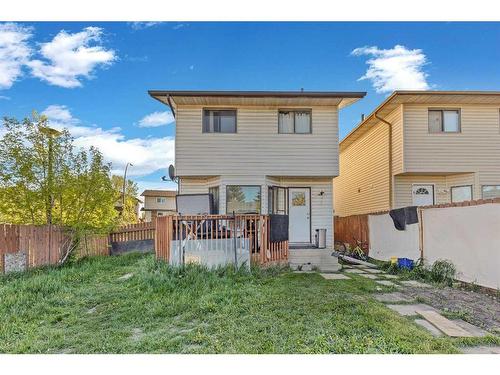 42 Templeby Way Ne, Calgary, AB - Outdoor