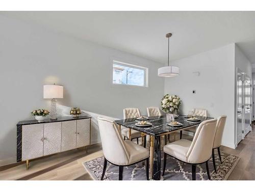 1115 Chinnok Winds Circle Sw, Airdrie, AB - Indoor Photo Showing Dining Room