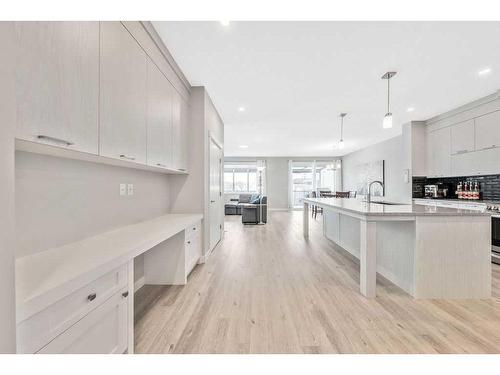 11 Willow Park Point, Cochrane, AB - Indoor Photo Showing Kitchen