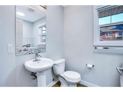 151 Panatella Road Nw, Calgary, AB - Indoor Photo Showing Bathroom