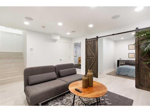 14 Copperstone Drive Se, Calgary, AB - Indoor Photo Showing Living Room