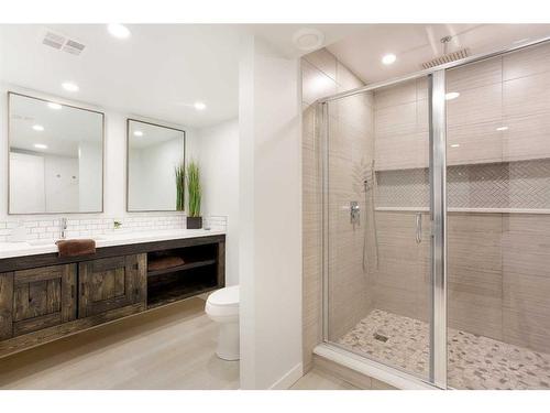 14 Copperstone Drive Se, Calgary, AB - Indoor Photo Showing Bathroom