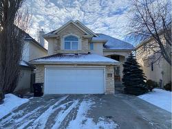 11 Tuscany Ridge Park NW Calgary, AB T3L 2H7