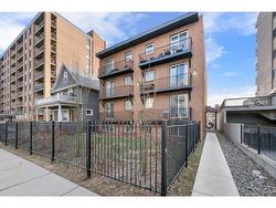 101-1027 12 Avenue SW Calgary, AB T2R 0J5