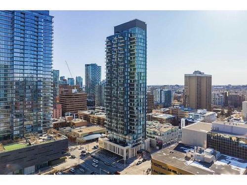 1003-1010 6 Street Sw, Calgary, AB - Outdoor