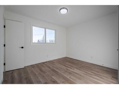 6163 Penworth Road Se, Calgary, AB - Indoor Photo Showing Other Room