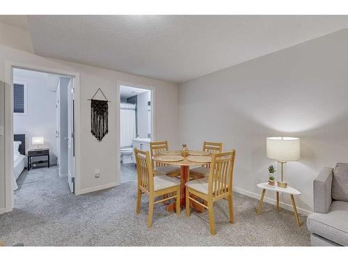 132 Wolf Creek Manor Se, Calgary, AB - Indoor