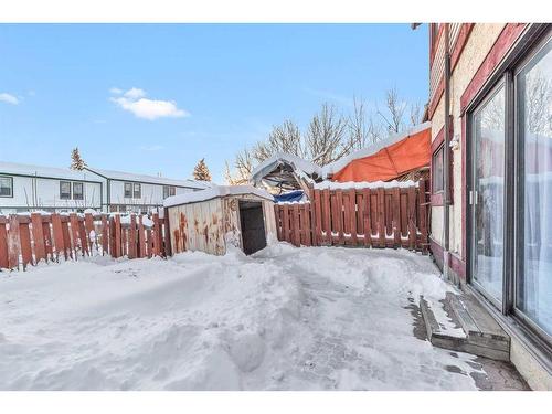 5519 1 Avenue Se, Calgary, AB - Outdoor