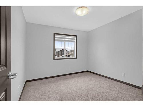 1121 Kingston Crescent Se, Airdrie, AB - Indoor Photo Showing Other Room