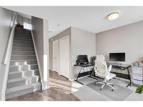 486 Nolan Hill Boulevard Nw, Calgary, AB - Indoor Photo Showing Office