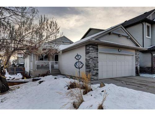 355 New Brighton Place Se, Calgary, AB - Outdoor