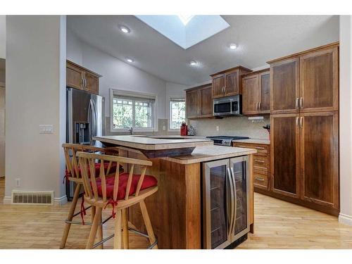 355 New Brighton Place Se, Calgary, AB - Indoor Photo Showing Kitchen