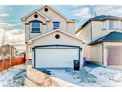 135 Taracove Estate Drive NE Calgary, AB T3J 4R1