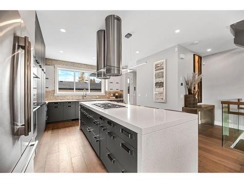 2334 24 Avenue Sw, Calgary, AB - Indoor Photo Showing Kitchen