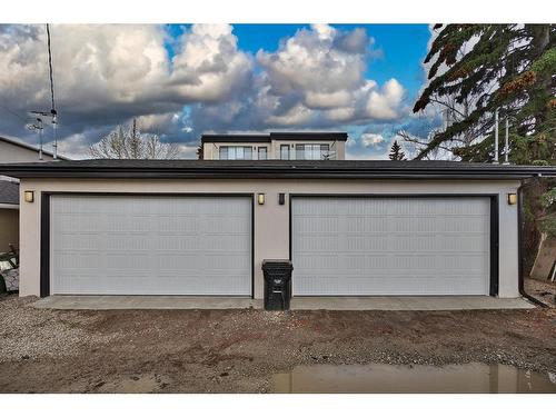 2334 24 Avenue Sw, Calgary, AB - Outdoor