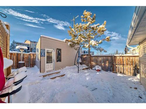 137 Coville Close Ne, Calgary, AB - Outdoor