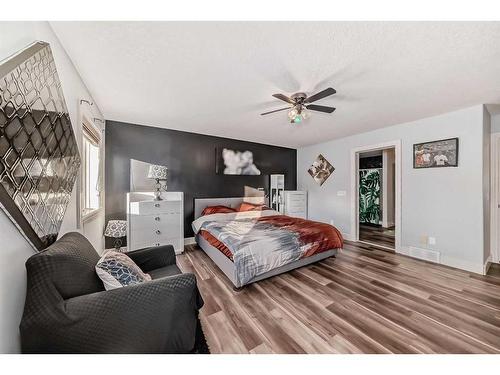 137 Coville Close Ne, Calgary, AB - Indoor Photo Showing Bedroom