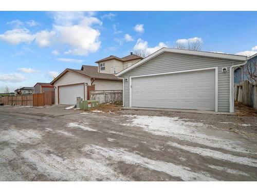 262 Martinwood Place Ne, Calgary, AB - Outdoor With Exterior