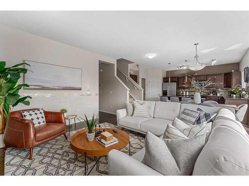 85 Silverado Skies Crescent Sw, Calgary, AB - Indoor Photo Showing Living Room