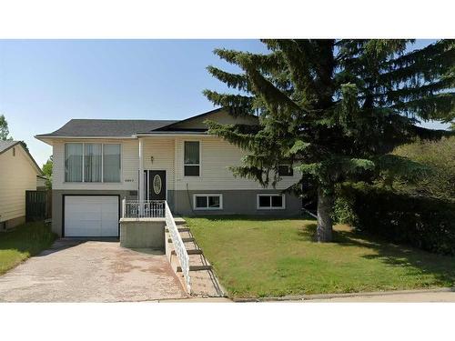 5807 22 Avenue Ne, Calgary, AB - Outdoor With Facade