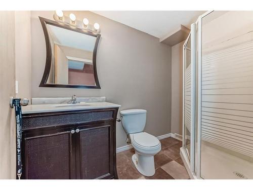 7 Wilson Road Ne, Langdon, AB - Indoor Photo Showing Bathroom