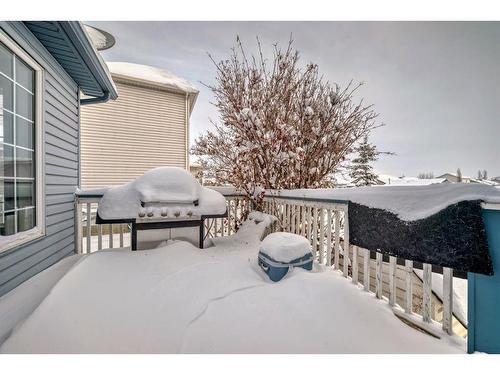 7 Wilson Road Ne, Langdon, AB - Outdoor