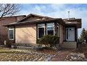 72 Beaconsfield Way Nw, Calgary, AB  - Outdoor 