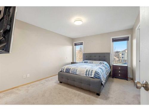 185 Simcoe Circle Sw, Calgary, AB - Indoor Photo Showing Bedroom