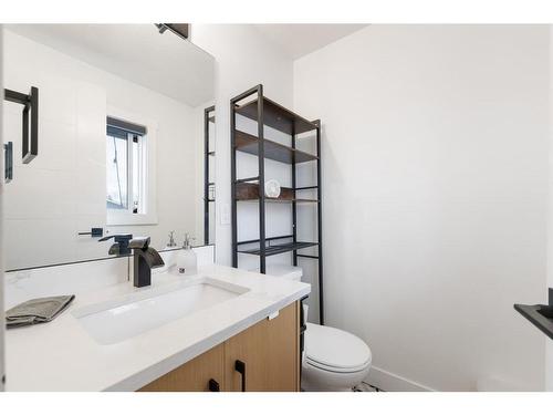 167 Whitestone Crescent Ne, Calgary, AB - Indoor Photo Showing Bathroom