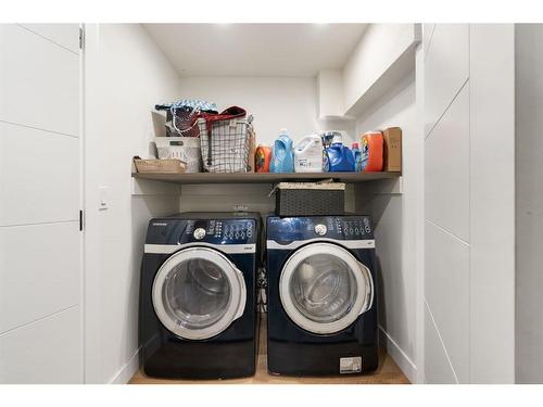 167 Whitestone Crescent Ne, Calgary, AB - Indoor Photo Showing Laundry Room