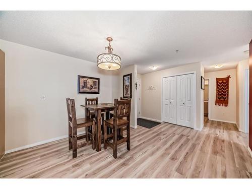 1215-16969 24 Street Sw, Calgary, AB - Indoor Photo Showing Dining Room