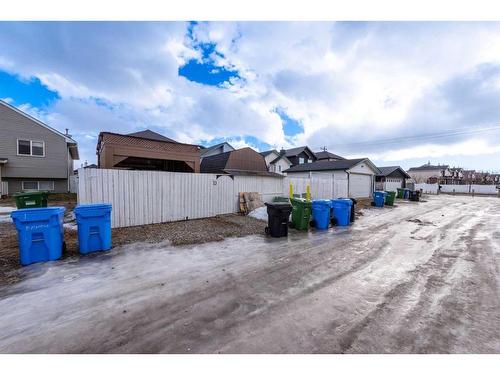 23 Saddlemont Way Ne, Calgary, AB - Outdoor