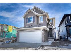 68 Corner Glen Green NE Calgary, AB T3N 2P5