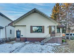 2201 27 Street SW Calgary, AB T3E 2E9