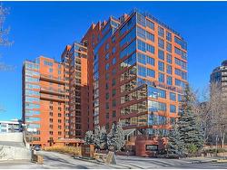 902-318 26 Avenue SW Calgary, AB T2S 2T9