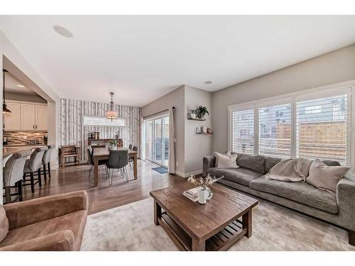 54 Copperpond Heath Se, Calgary, AB - Indoor Photo Showing Living Room