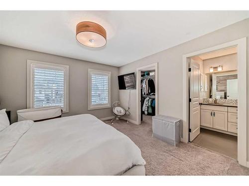 54 Copperpond Heath Se, Calgary, AB - Indoor Photo Showing Bedroom