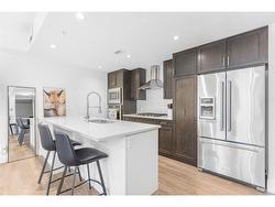 106-3320 3 Avenue NW Calgary, AB T2N 0L9