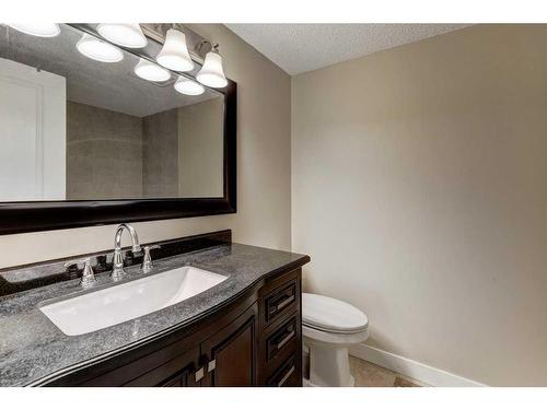 407-738 3 Avenue Sw, Calgary, AB - Indoor Photo Showing Bathroom