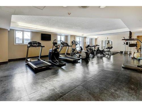 407-738 3 Avenue Sw, Calgary, AB - Indoor Photo Showing Gym Room