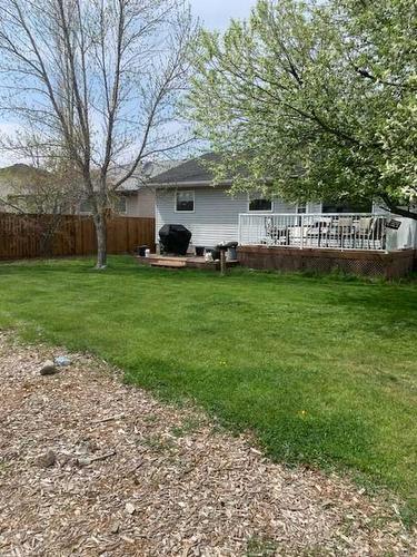 4 Madison Court, Strathmore, AB - Outdoor