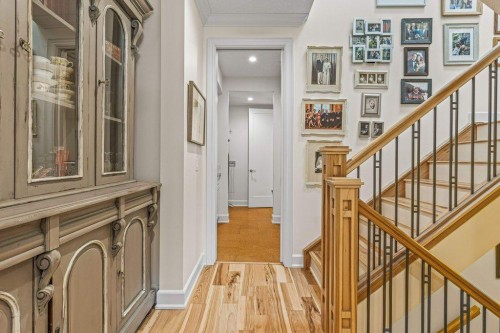 930 9 Street, Canmore, AB - Indoor Photo Showing Other Room