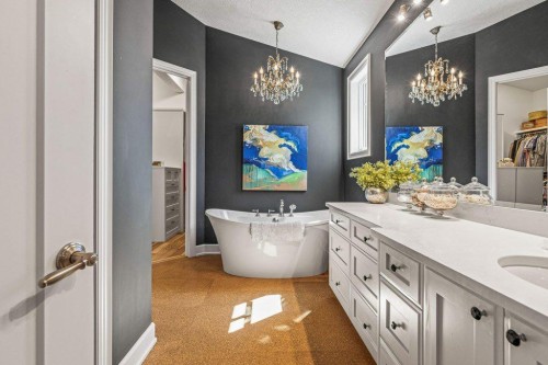 930 9 Street, Canmore, AB - Indoor Photo Showing Bathroom