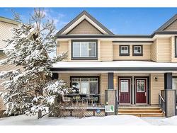 135 Copperpond Common SE Calgary, AB T2Z 5B6