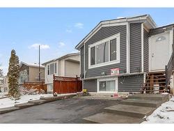 48 Falmere Way NE Calgary, AB T3J 2Y9