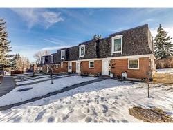 56-330 Canterbury Drive SW Calgary, AB T2W 1H6