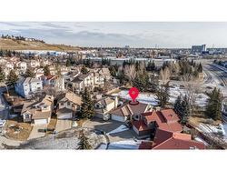 824 Sierra Morena Place SW Calgary, AB T3H 2W8