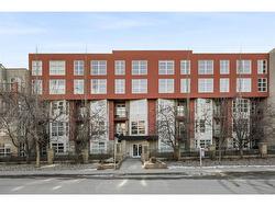 121-315 24 Avenue SW Calgary, AB T2E 3E7