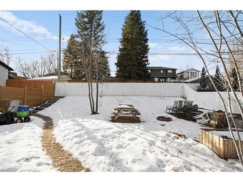 331 47 Avenue Sw, Calgary, AB - Outdoor